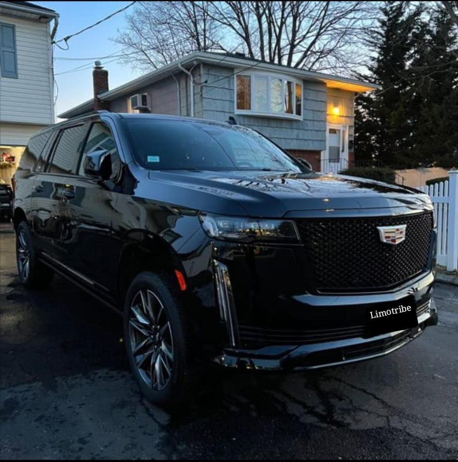 Why a Black Car Service Is the Best Choice for NYC Airport Transfers (JFK, LGA & Newark)