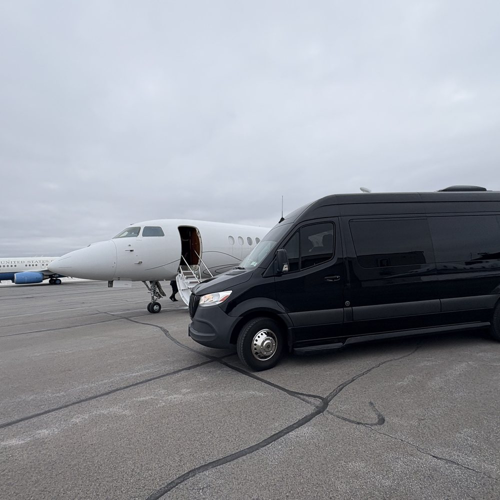 Newark (EWR) Airport Transportation from New York